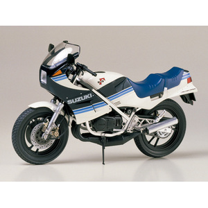 Tamiya 14024 Suzuki RG250  1/12 Scale Model Motorcycle Series no.24