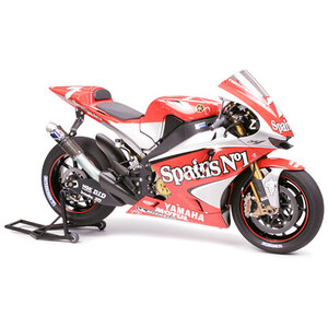 Tamiya 14100 Yamaha YZR-M1'04 No.7/No.33 1/12th Motorcycle Series No.100