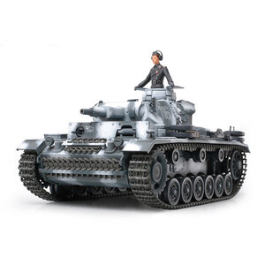 Tamiya 35290 Panzerkampfwagen III Ausf.N 1/35 Scale Model Military Miniature Series No.290