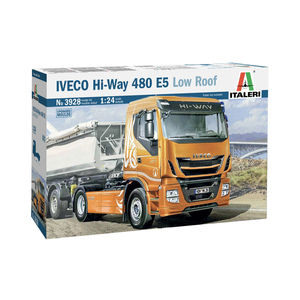 Italeri 3928 Iveco Hi-Way 480 E5 Low Roof 1:24 Scale