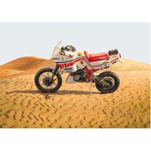 Italeri 4642 YAMAHA T?n?r? 660cc Paris Dakar 1986 1/9 Scale Model Motor Bike