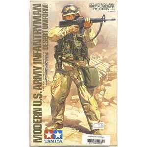 PRE-OWNED - Tamiya 36308 - Modern U.S. Army Infantryman (Desert Uniform) 1:16 Scale Model Plastic Kit