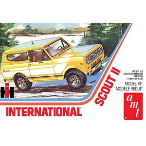 AMT 1248 1977 International Harvester Scout II 1:25 Scale Plastic Model Kit